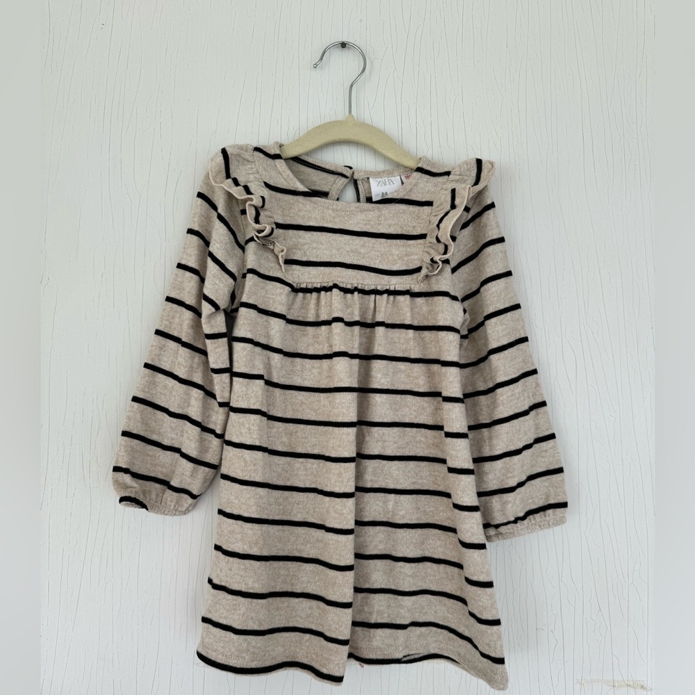 Zara Girks Beige Striped Sweater Dress size 2-3